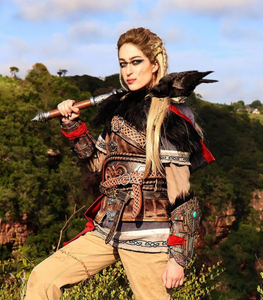 Лучший косплей Эйвор Варинсдоттер из Assassin&rsquo;s Creed Valhalla