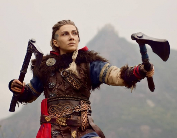 Лучший косплей Эйвор Варинсдоттер из Assassin&rsquo;s Creed Valhalla