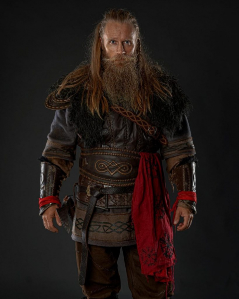 Лучший косплей мужской версии Эйвора